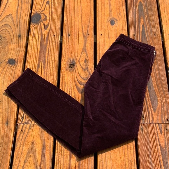 Gap 1969 Women’s Side Zip Burgundy Velvet Leggings Size 27 R No Pockets - Picture 5 of 11